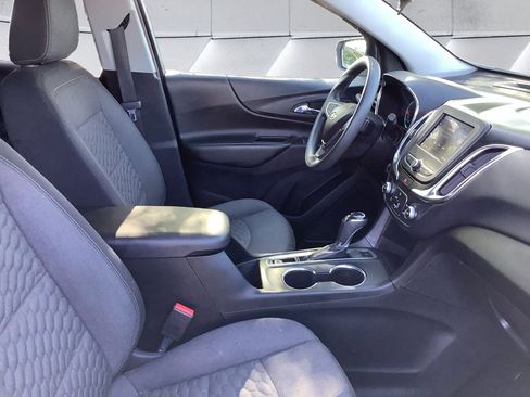 Used 2020 Chevrolet Equinox LT AWD/4WD image 9
