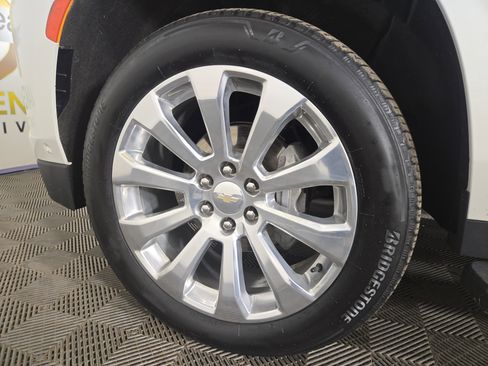 Certified 2023 Chevrolet Tahoe Premier w/ Advanced Technology Package image 37