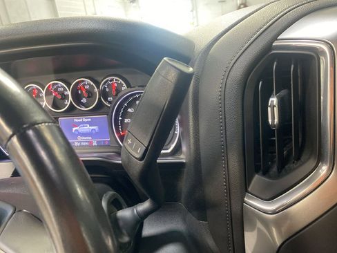 Used 2020 Chevrolet Silverado 1500 LT Trail Boss AWD/4WD image 22