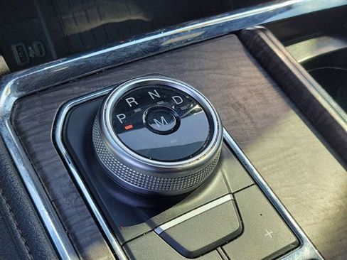 Used 2021 Ford Expedition Max Limited image 25