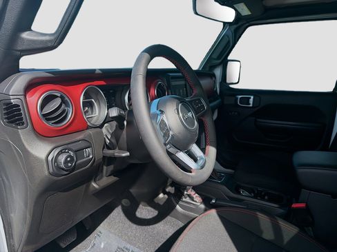 Used 2023 Jeep Gladiator Rubicon w/ LED Lighting Group image 9