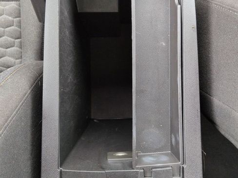 Used 2019 Chevrolet Equinox LT image 26