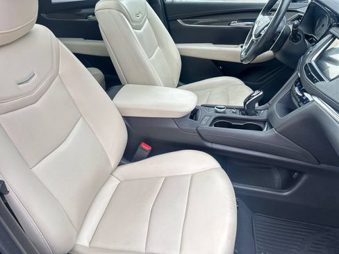 Used 2020 Cadillac XT5 Sportv AWD/4WD image 14