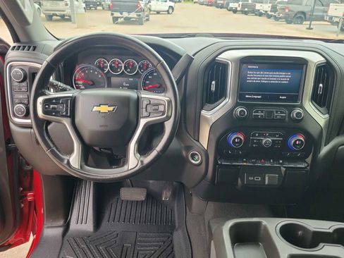 Used 2021 Chevrolet Silverado 1500 LT AWD/4WD image 14