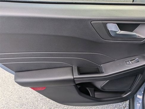 New 2025 Ford Escape SE w/ PHEV Premium Package image 27