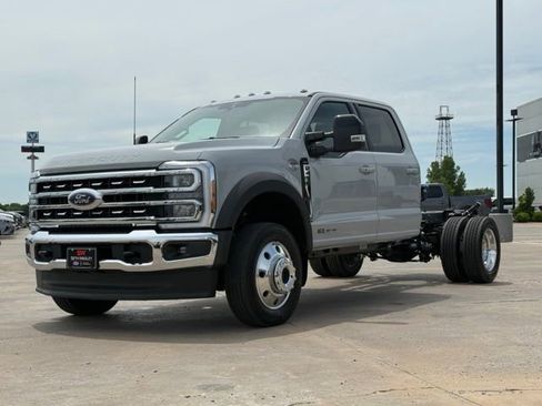 Used 2026 Ford F450 Lariat AWD/4WD image 4
