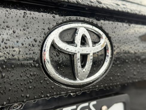 Used 2024 Toyota RAV4 Adventure image 10