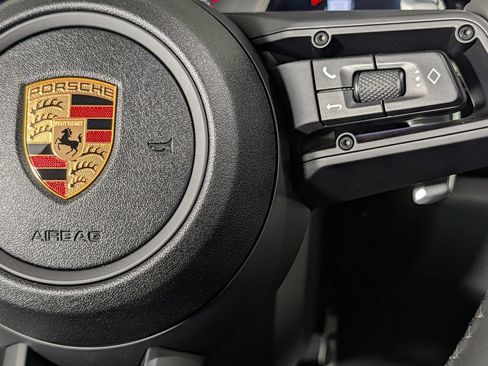 New 2026 Porsche Macan AWD/4WD image 38