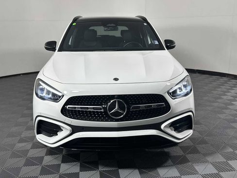 Used 2025 Mercedes-Benz GLA 250 4MATIC image 2