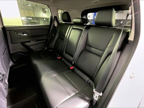 New 2026 Nissan Rogue SV FWD image 15