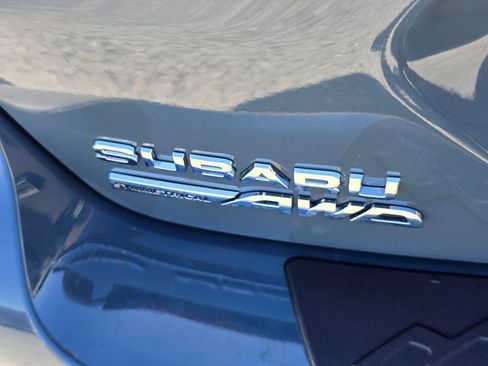 Used 2024 Subaru Crosstrek 2.0i Premium AWD/4WD image 12