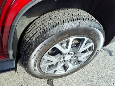 Used 2023 GMC Acadia SLE w/ Driver Convenience Package FWD image 20