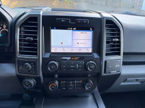 Used 2019 Ford F150 XLT w/ Equipment Group 302A Luxury AWD/4WD image 20