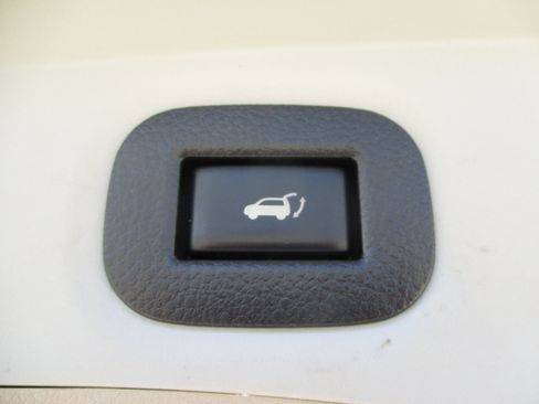 Used 2020 Nissan Rogue SL w/ Premium Package AWD/4WD image 39