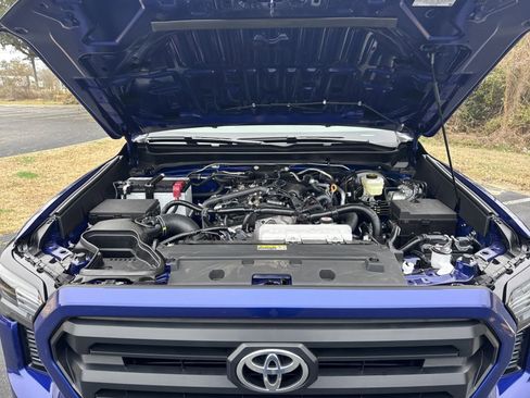 New 2025 Toyota Tacoma 2WD Double Cab image 38