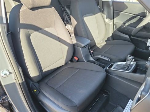 New 2026 Hyundai Venue SE image 17