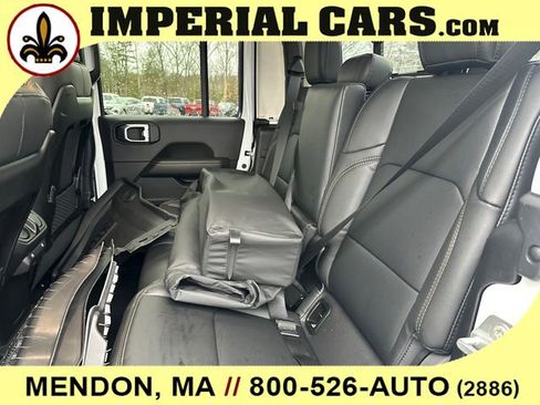 New 2026 Jeep Gladiator Sport image 14