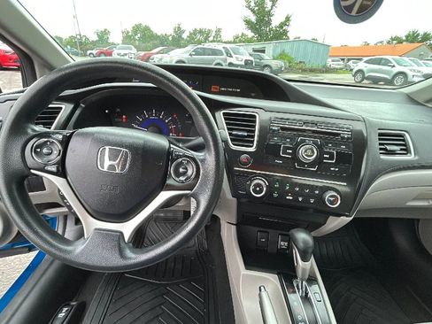 Used 2013 Honda Civic LX image 8