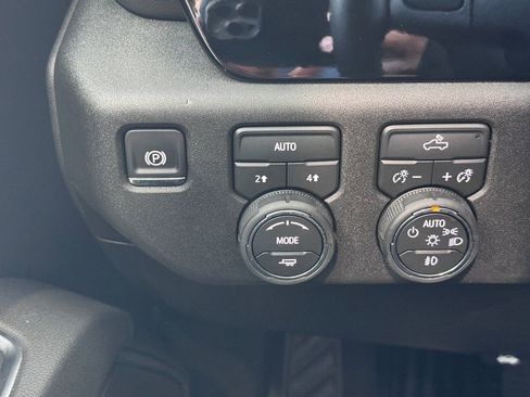 Certified 2026 Chevrolet Silverado 1500 RST image 23