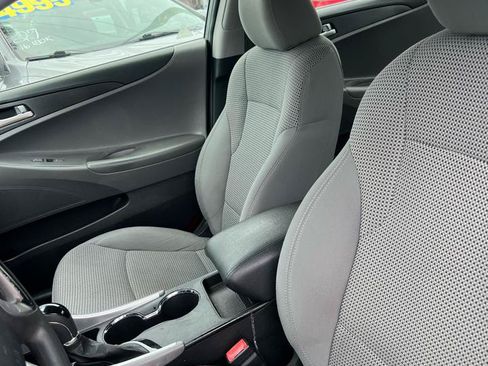 Used 2012 Hyundai Sonata GLS FWD image 7