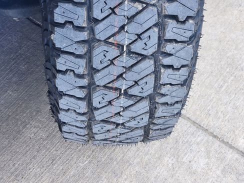 Used 2021 Ford F150 Lariat w/ Equipment Group 501A Mid image 12