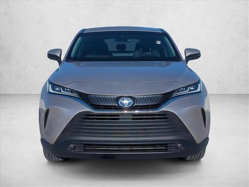 Certified 2023 Toyota Venza LE AWD/4WD image 2