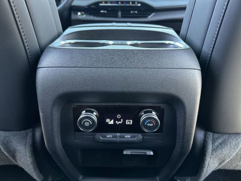 New 2026 Buick Enclave Preferred w/ Power Package FWD image 21