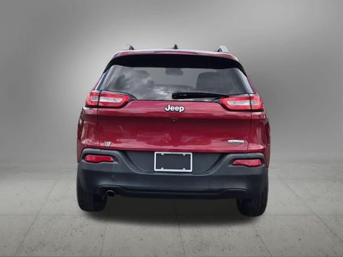 Used 2015 Jeep Cherokee Latitude FWD image 5