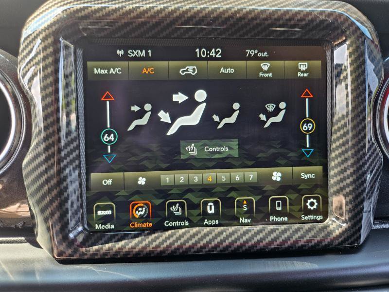 Used 2022 Jeep Wrangler Unlimited Rubicon AWD/4WD image 59