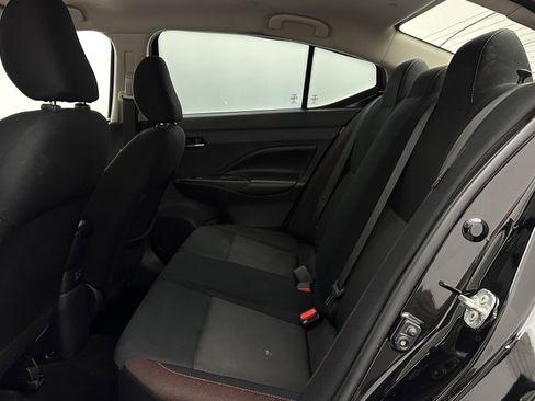 Used 2022 Nissan Versa SR w/ Convenience Package image 22