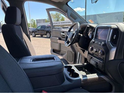 Used 2021 Chevrolet Silverado 1500 LT Trail Boss w/ Bed Protection Package AWD/4WD image 16