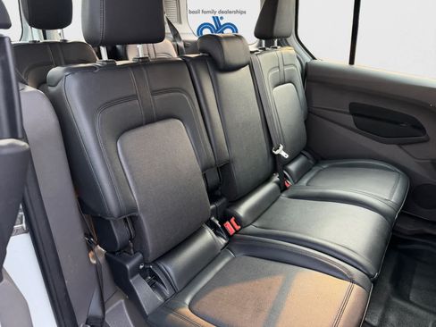 Used 2022 Ford Transit Connect XL FWD image 23
