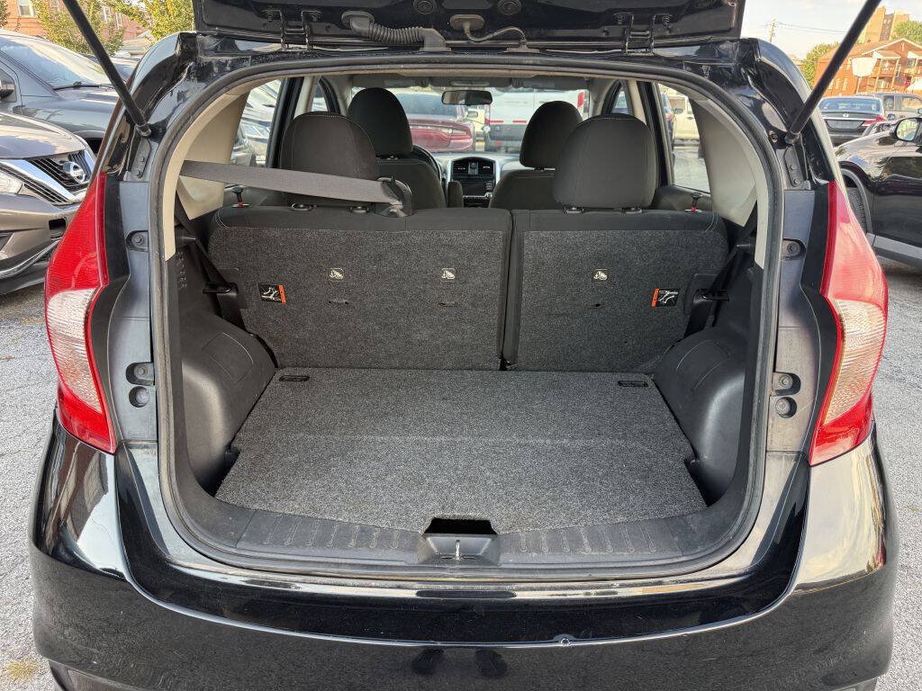 Used 2018 Nissan Versa Note SV FWD image 9