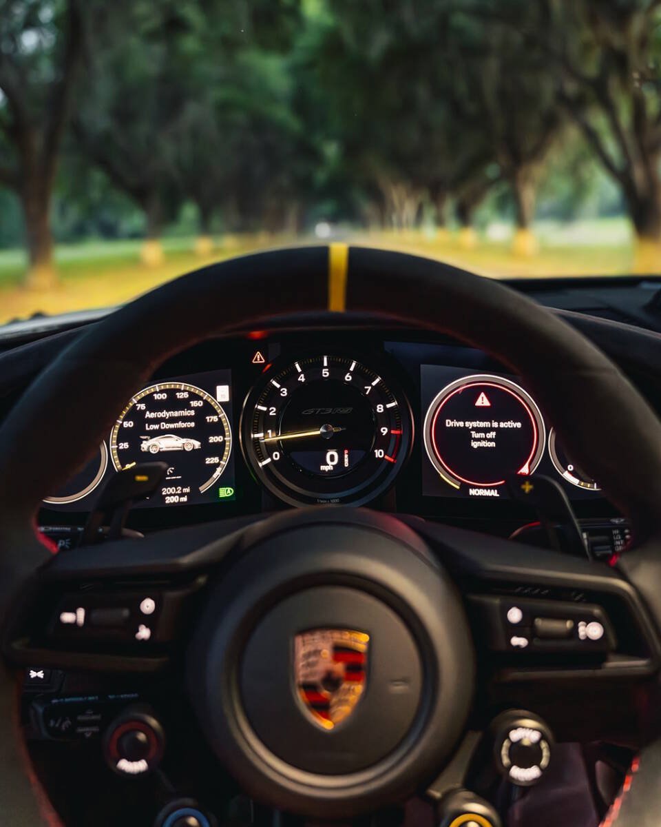 Used 2025 Porsche 911 GT3 RS RWD image 51