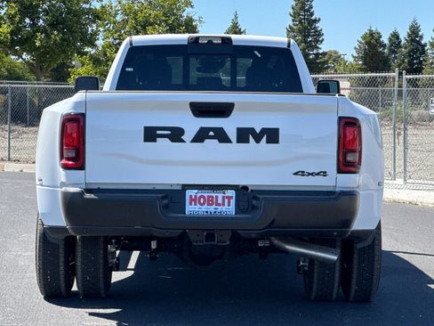 New 2026 RAM 3500 Tradesman AWD/4WD image 4