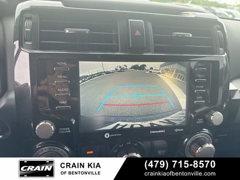 Used 2020 Toyota 4Runner Venture w/ Moonroof Package AWD/4WD image 32