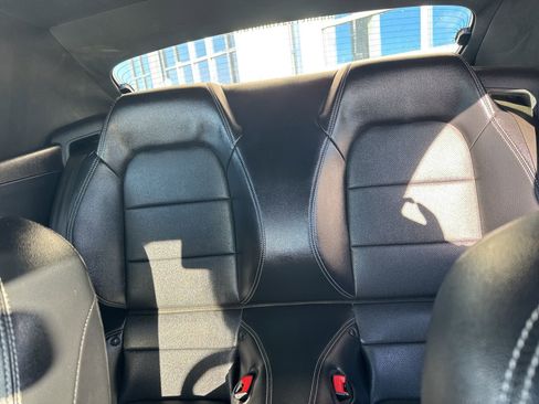 Used 2019 Ford Mustang Premium image 10