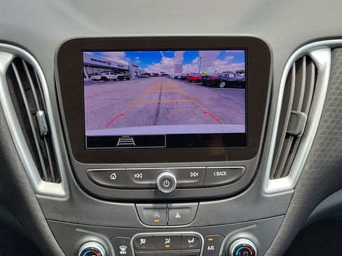 Used 2024 Chevrolet Malibu LT FWD image 27