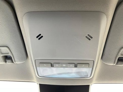 Used 2018 Buick Encore Preferred AWD/4WD image 26