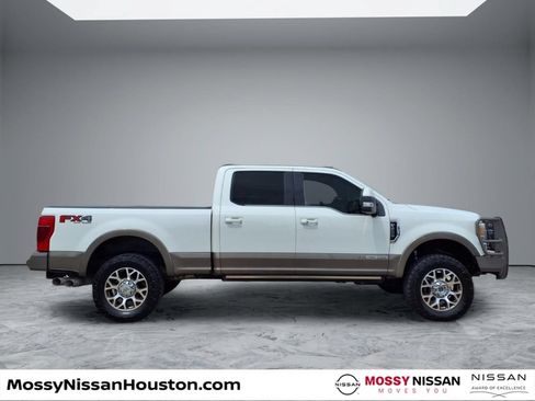 Used 2022 Ford F250 King Ranch w/ King Ranch Ultimate Package AWD/4WD image 8