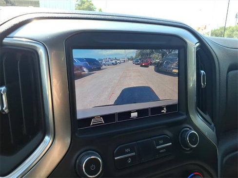 Used 2020 Chevrolet Silverado 1500 LT w/ Texas Edition image 26