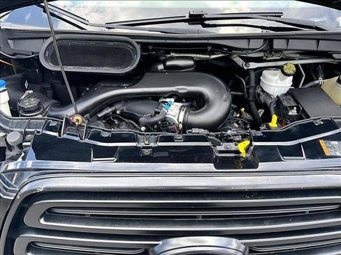 Used 2019 Ford Transit 350 XLT RWD image 10