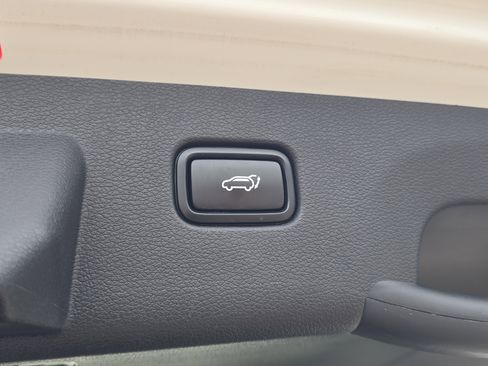 Certified 2023 Kia Sportage X-Pro AWD/4WD image 11