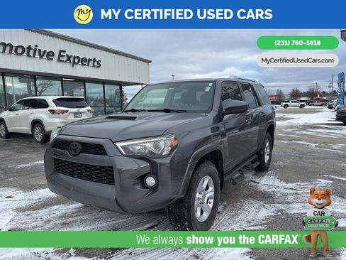 Used 2017 Toyota 4Runner SR5 image 1