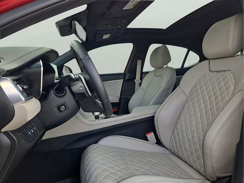 Used 2022 Genesis G70 3.3T w/ Sport Prestige Package image 13