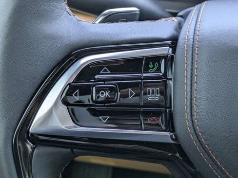 New 2026 Jeep Grand Cherokee Summit w/ Obsidian Package AWD/4WD image 27