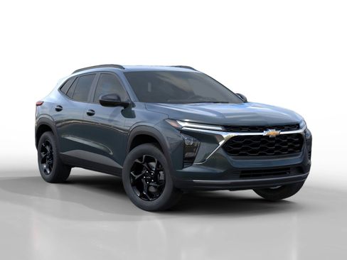 New 2026 Chevrolet Trax LT image 2
