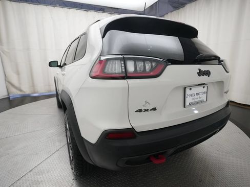 Used 2019 Jeep Cherokee Trailhawk w/ Comfort/Convenience Group AWD/4WD image 35