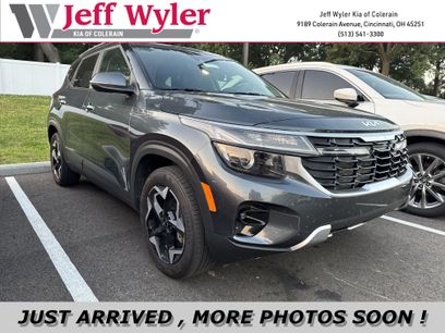 Used 2025 Kia Seltos EX