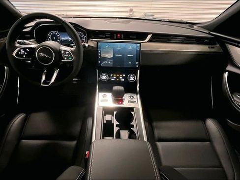 New 2024 Jaguar XF R-Dynamic SE image 6